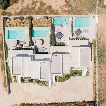 Salinus Beachfront Private Pool Villas Pláka Exterior foto