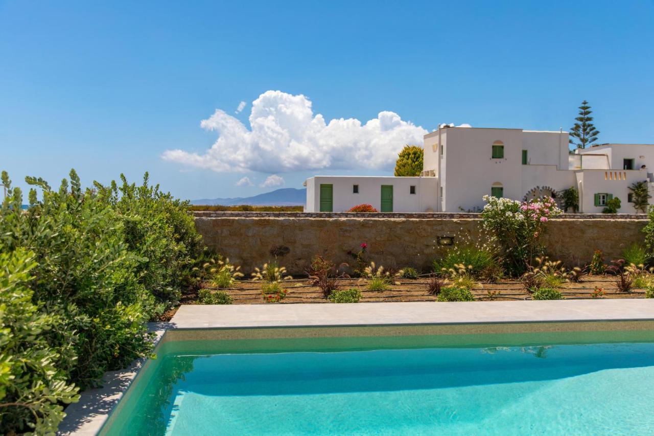 Salinus Beachfront Private Pool Villas Pláka Exterior foto