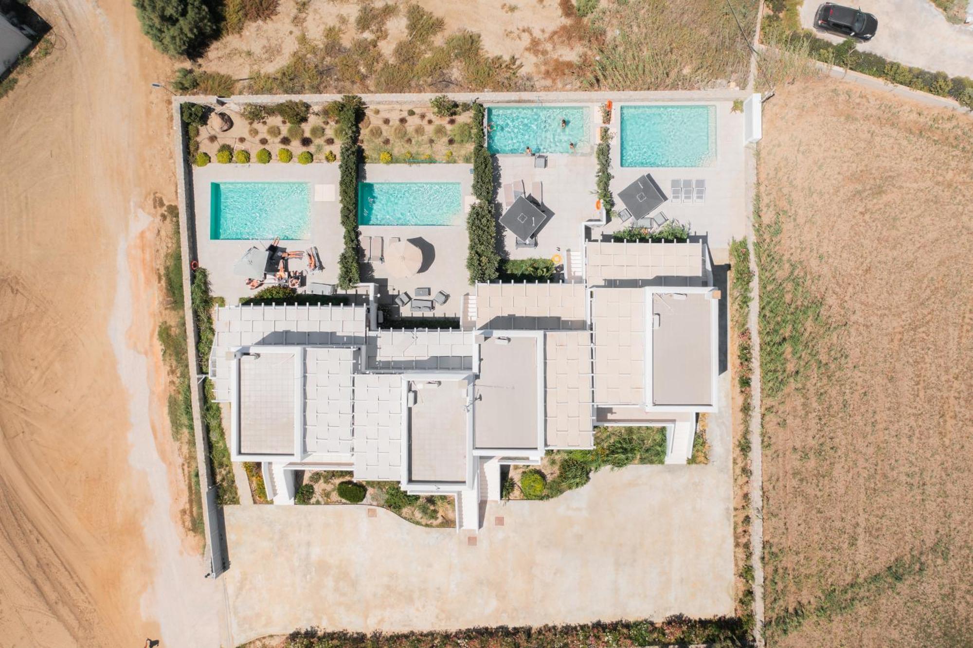 Salinus Beachfront Private Pool Villas Pláka Exterior foto